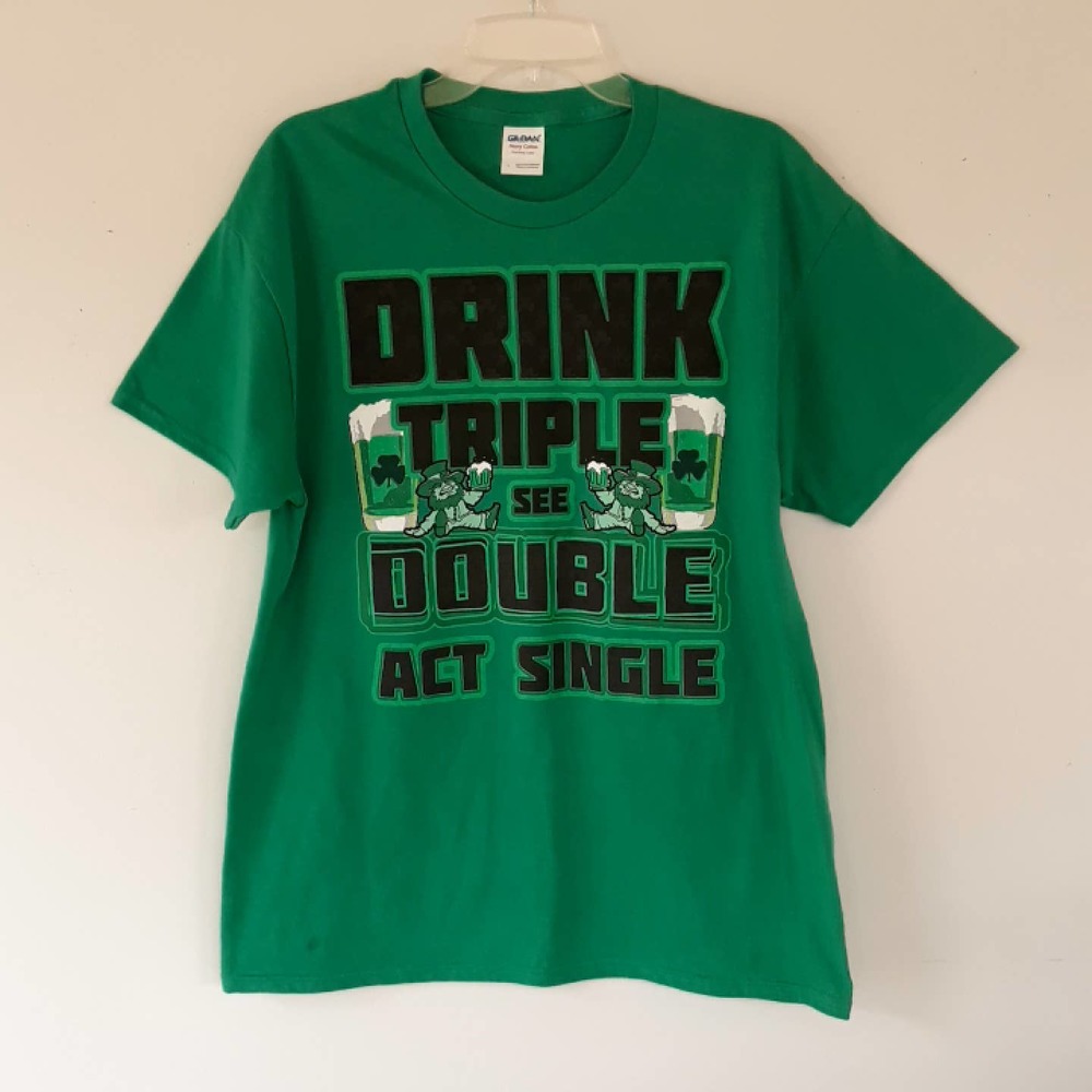 Irish Leprechaun Beer Drinking T-shirt